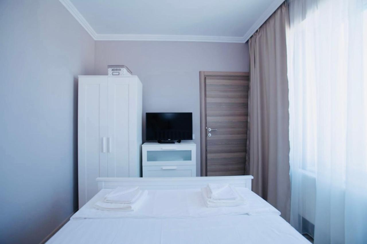 Apartament Crazy Summerland Mamaia Exteriör bild