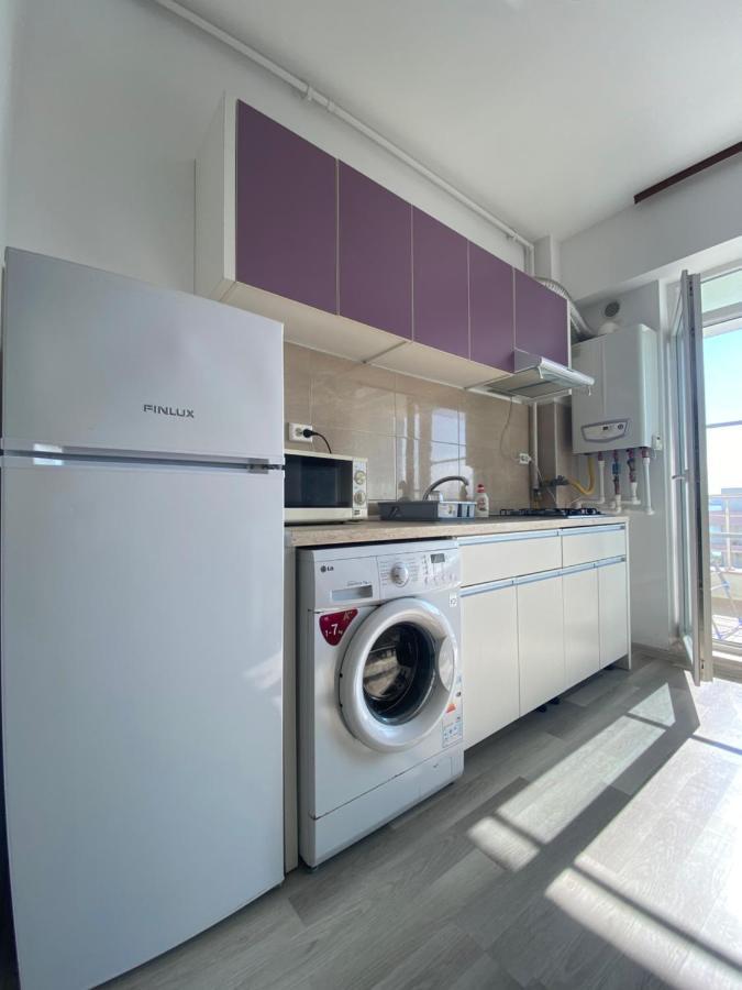 Apartament Crazy Summerland Mamaia Exteriör bild
