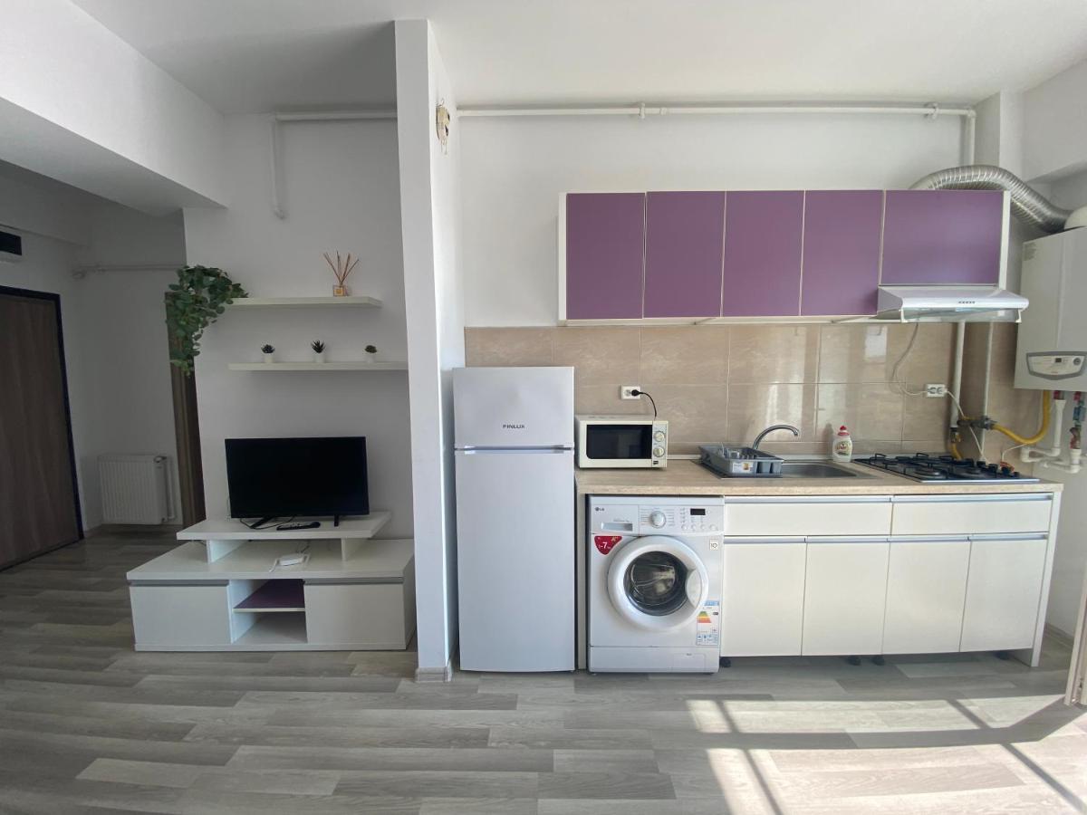 Apartament Crazy Summerland Mamaia Exteriör bild