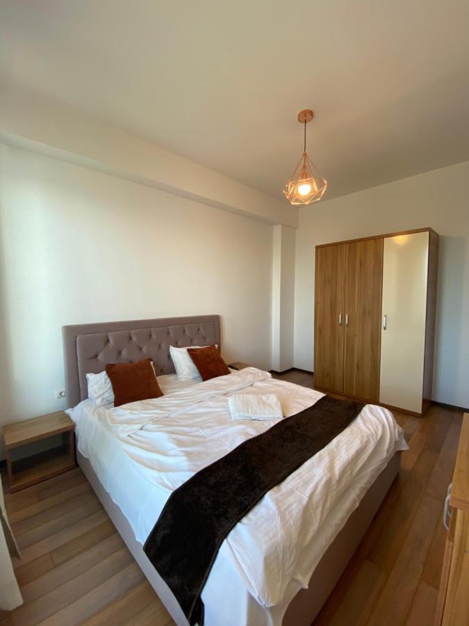 Apartament Crazy Summerland Mamaia Exteriör bild