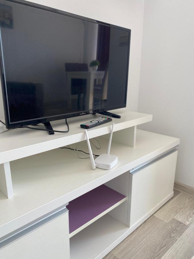 Apartament Crazy Summerland Mamaia Exteriör bild