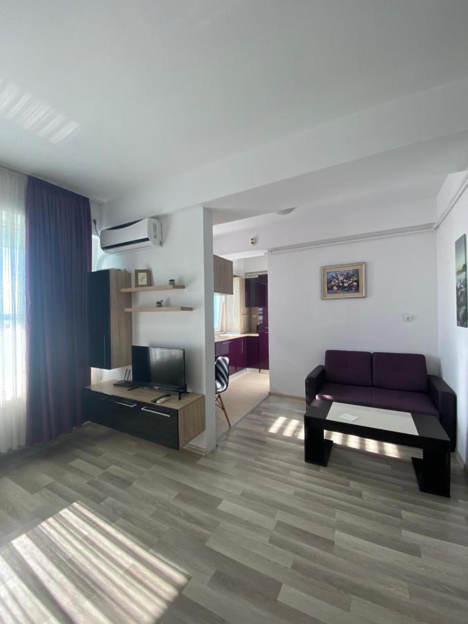 Apartament Crazy Summerland Mamaia Exteriör bild