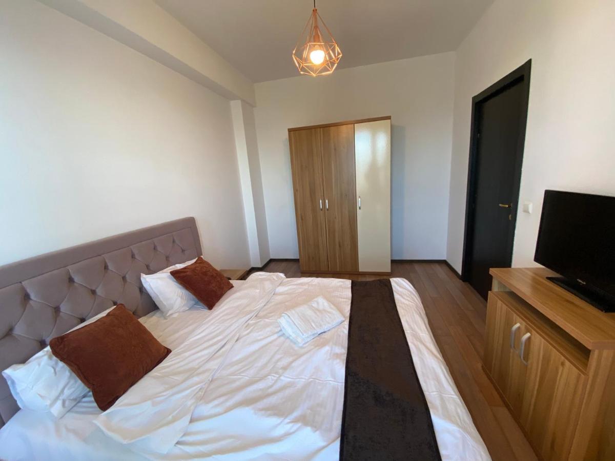 Apartament Crazy Summerland Mamaia Exteriör bild