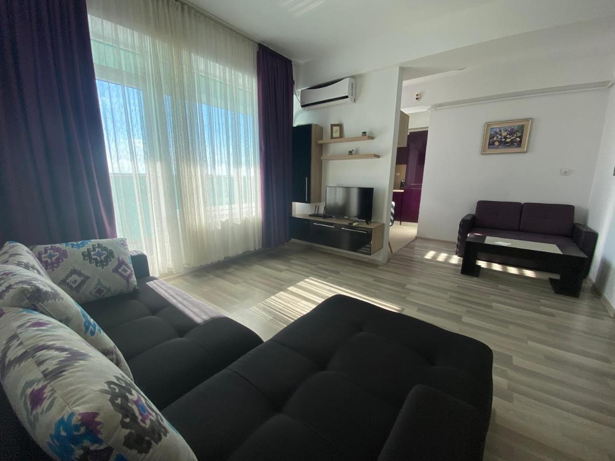 Apartament Crazy Summerland Mamaia Exteriör bild