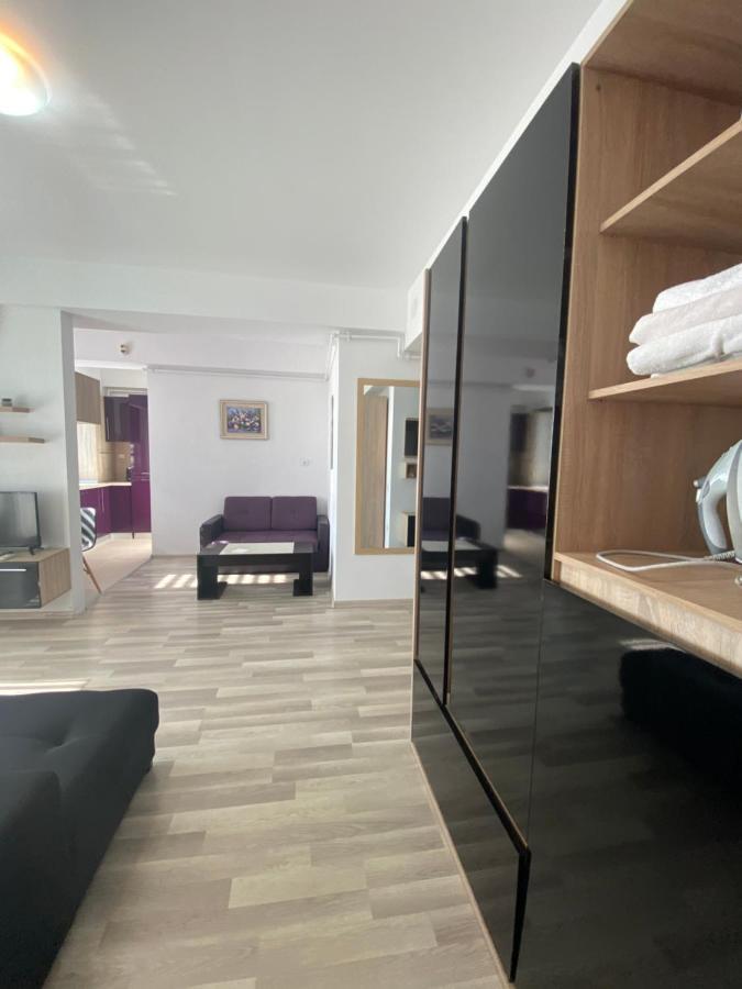 Apartament Crazy Summerland Mamaia Exteriör bild